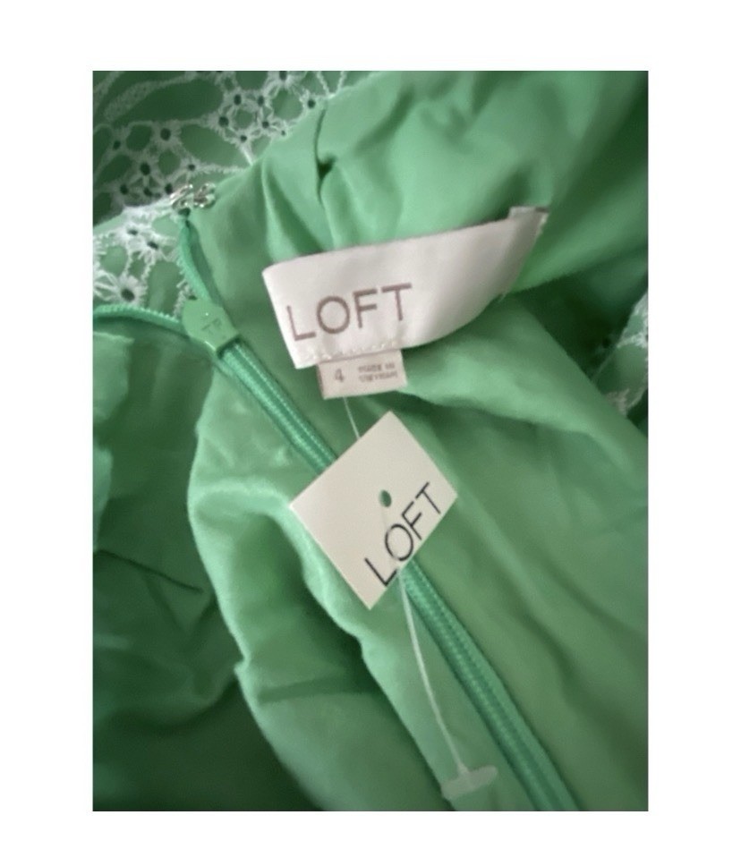 Loft Green Floral Eyelet Mini Dress Size 4 New!