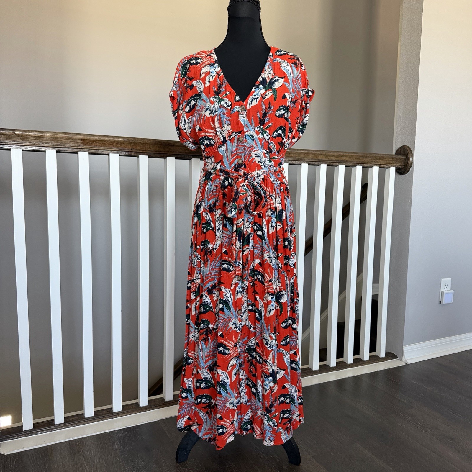 LOFT Red Floral Tropical Maxi Shirt Dress Short Sleeve Sz 8 Resort Travel Boho