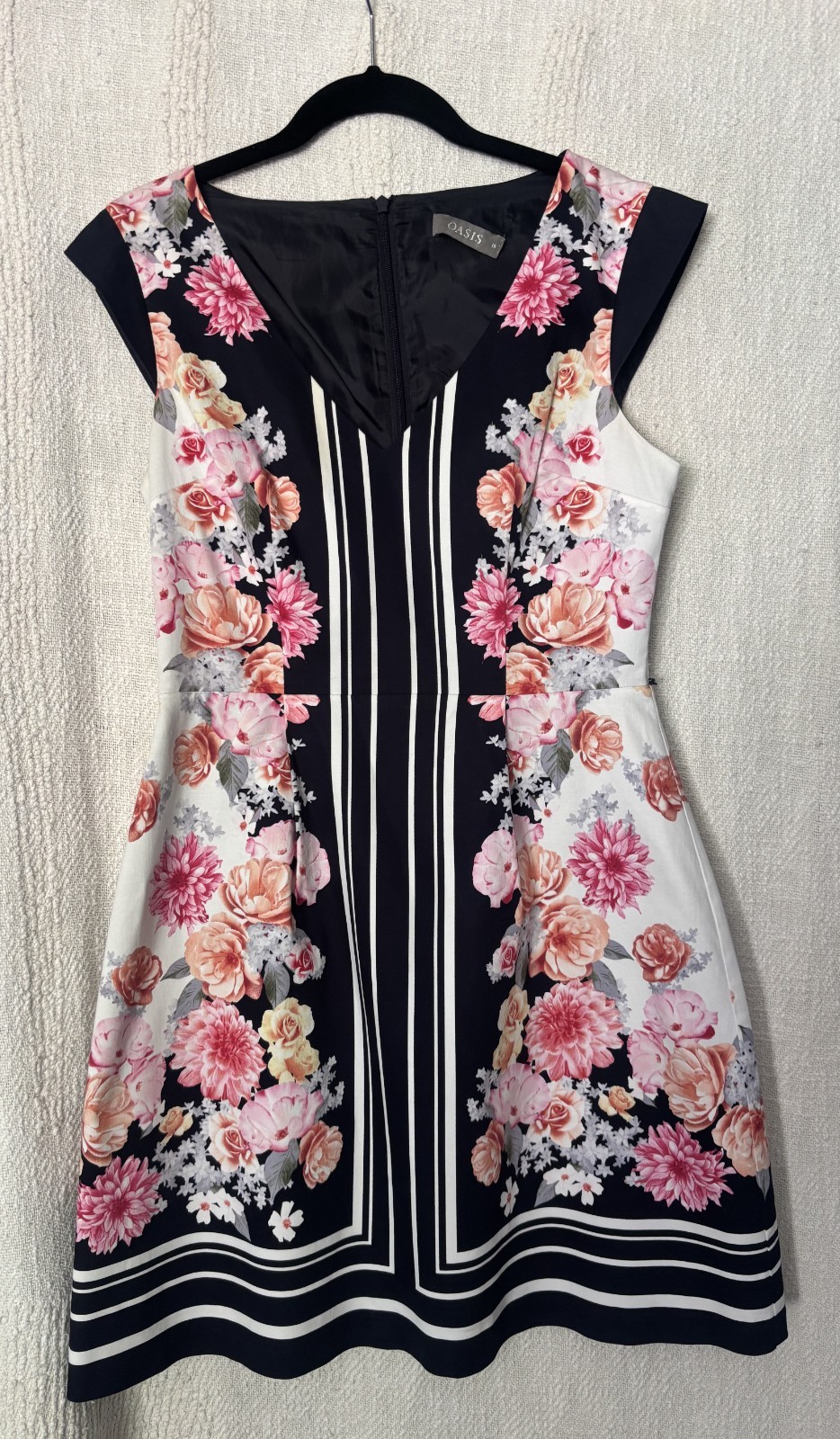 Oasis navy blue white pink floral v neck cap sleeve knee length dress 10