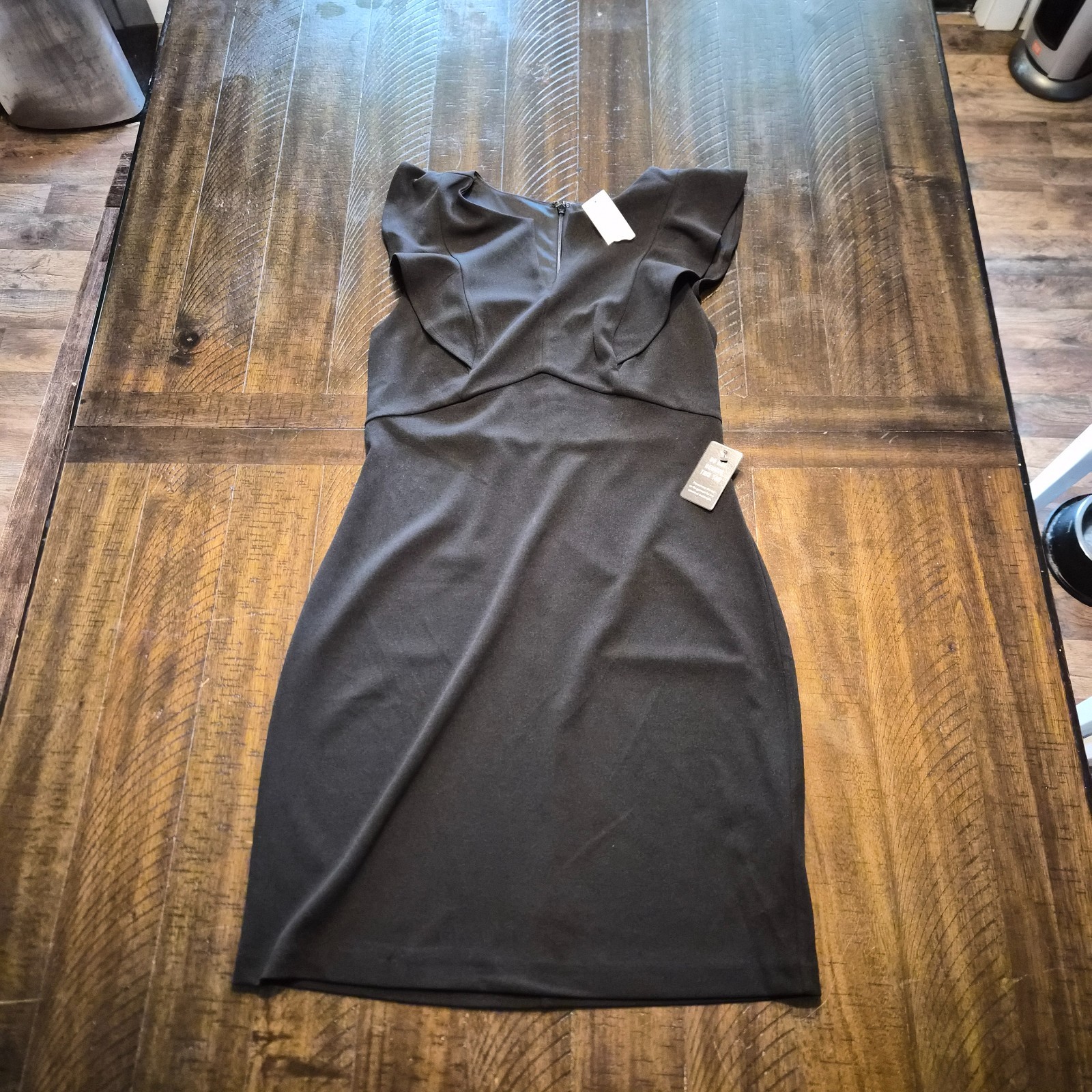Express Womens Sleeveless Dress Size M Black Mini Flutter NWT G561