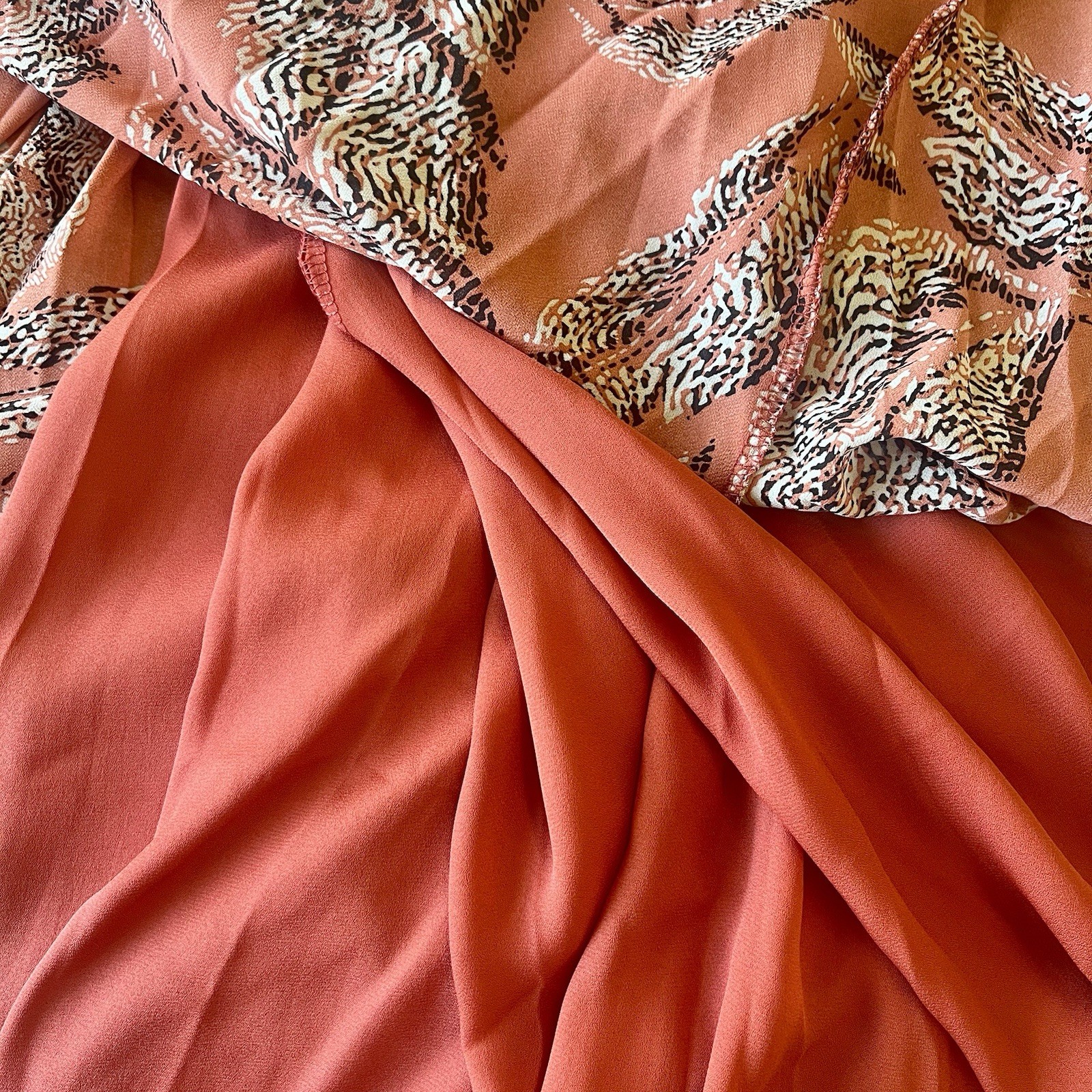 NWT Rosevelvet One-shoulder Ruched Abstract Leaf Print Side Zip Maxi Dress Sz S