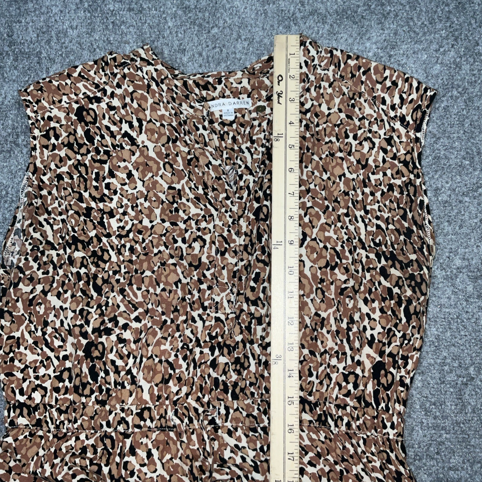 Sandra Darren Dress Womens Size8 Brown animal Print Lightweight Breathable