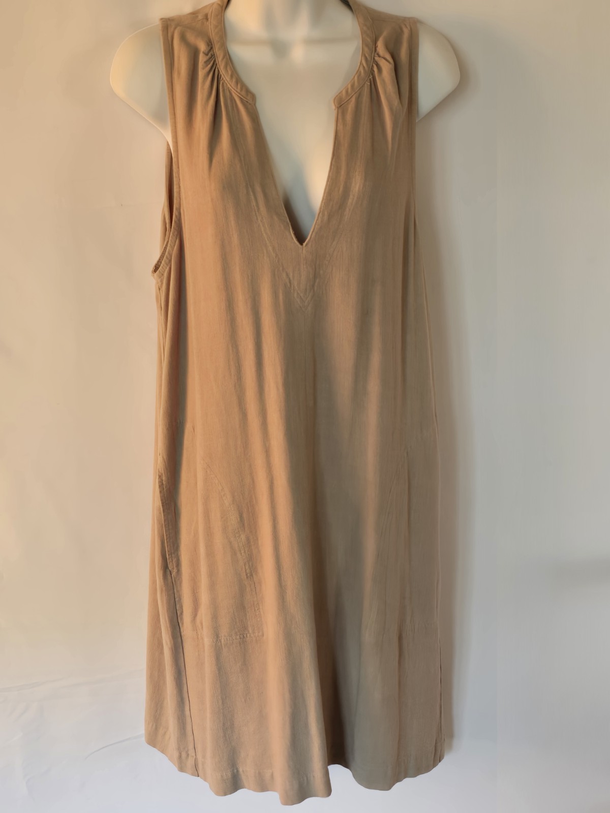 Splendid Beige Sleeveles V Neck A Line Dress Sz L NWT