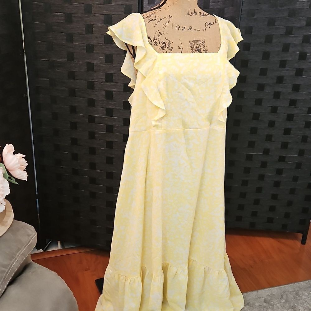 NWT BCBG Paris Yellow & White Ruffle Sleeveless Midi Dress XL 14-16