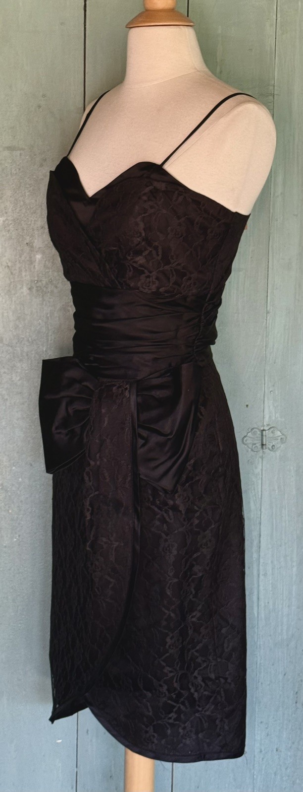 LBD Straps Sweetheart Lace Overlay Wrap Ruched Black Dress Bow Sash S+