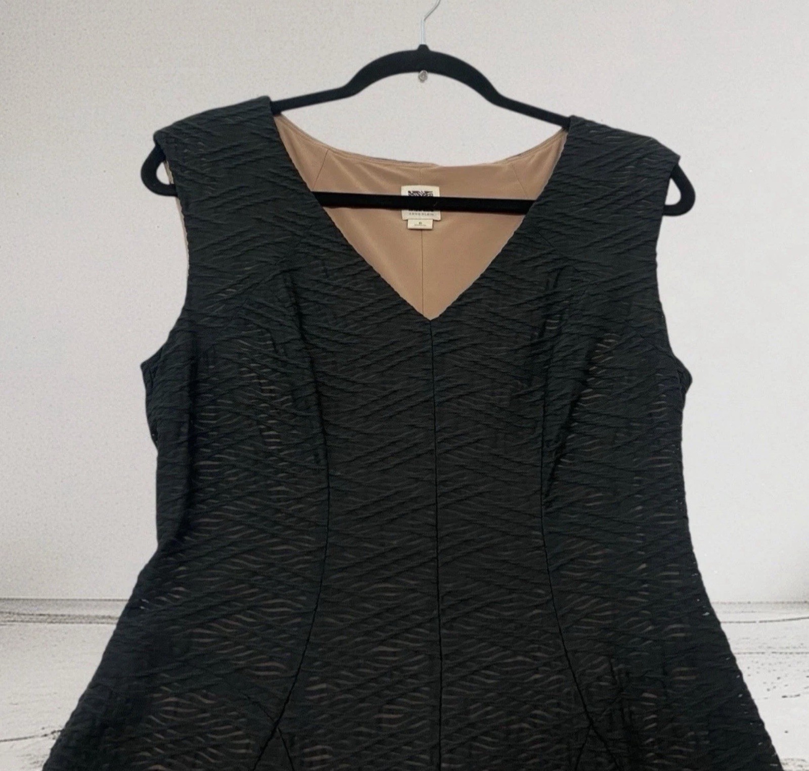 Anne Klein Womens Black Fit & Flare V Neck Dress Size 6 Elegant Cocktail Party
