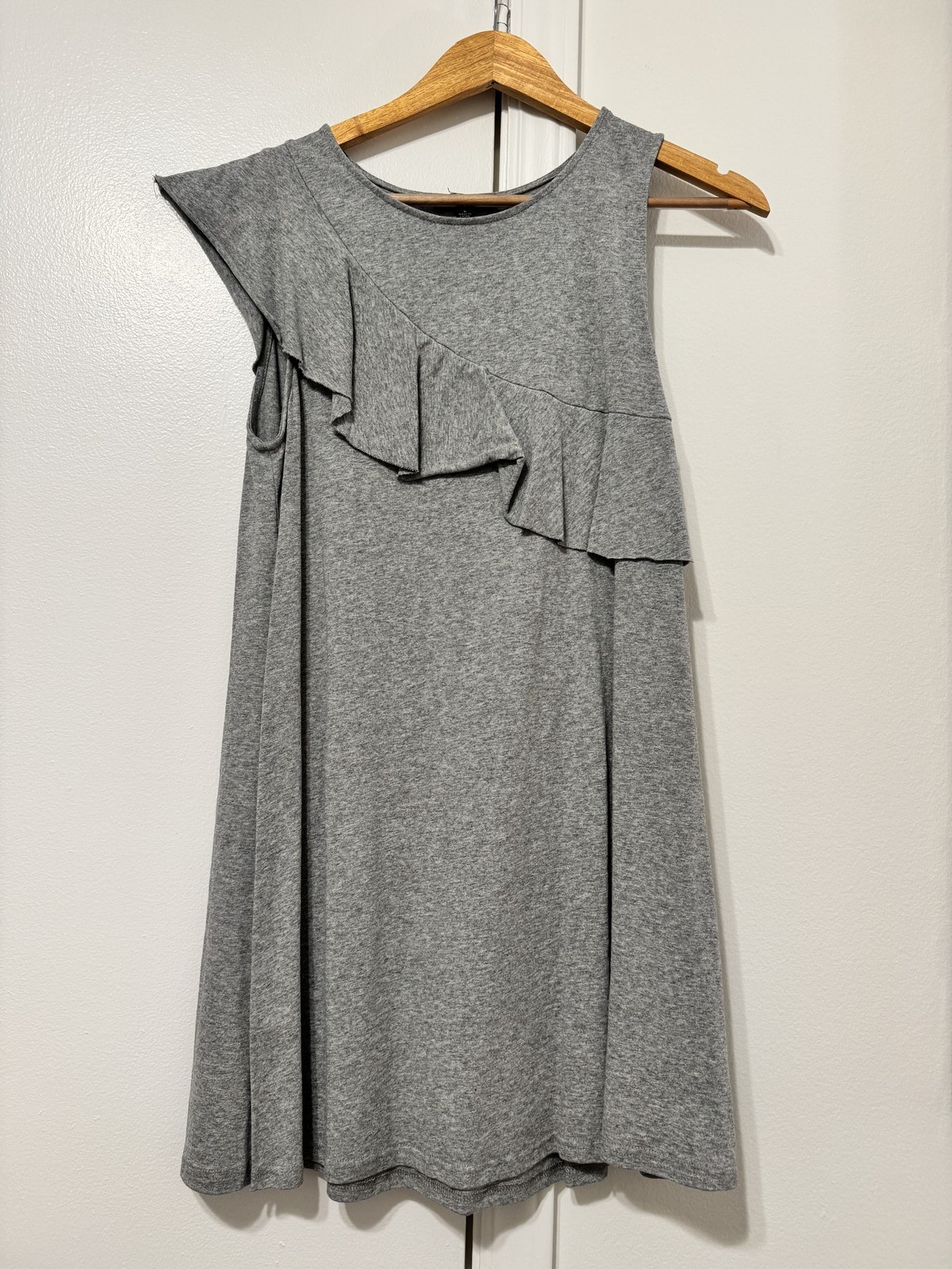 Very J Women’s Large Gray Short Sleeve Top, Cotton Blend, Pre-Owned