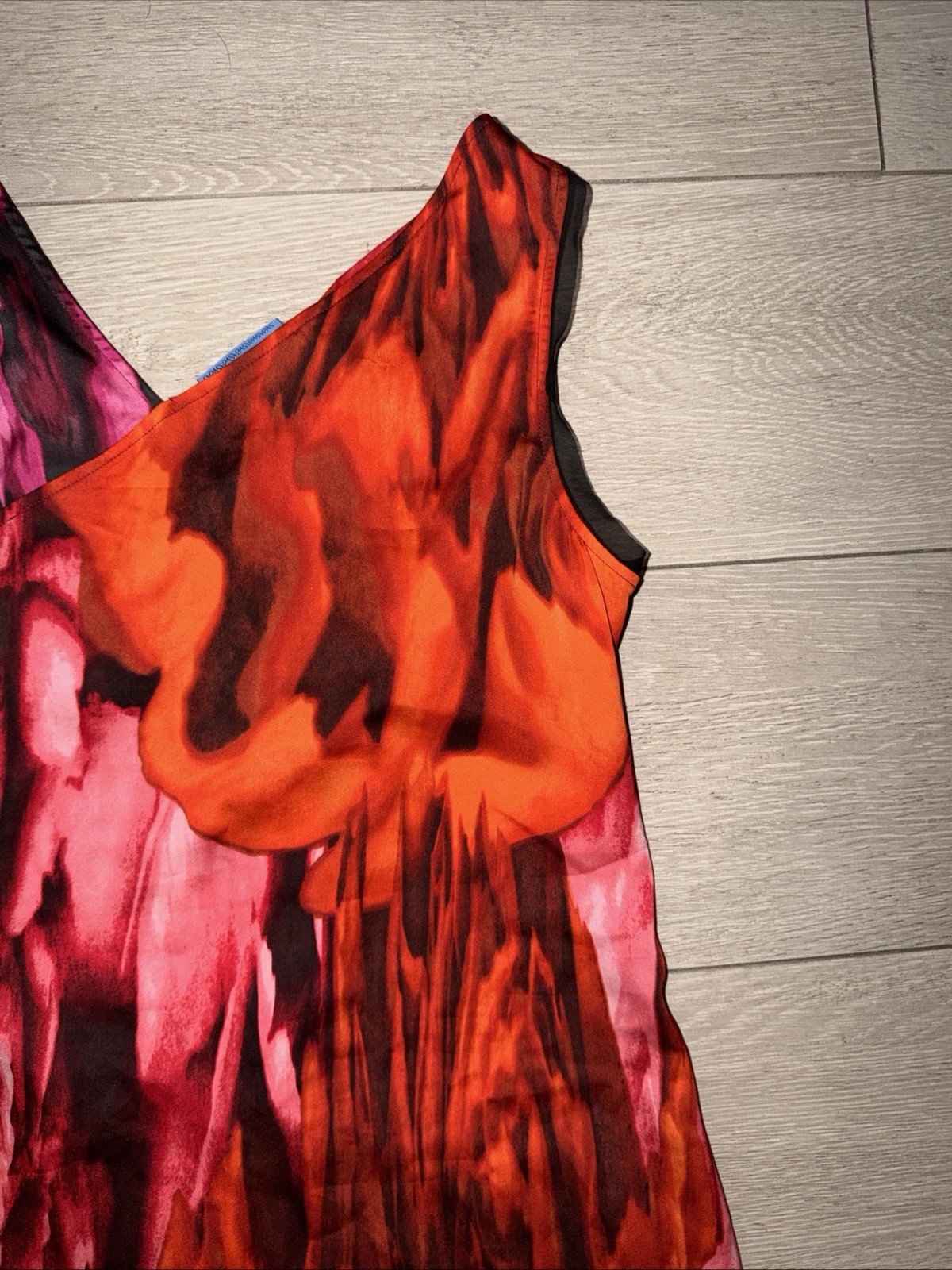SIMPLY VERA Vera Wang Bold Multi-Color Dress Sleeveless Twist Front Size Small