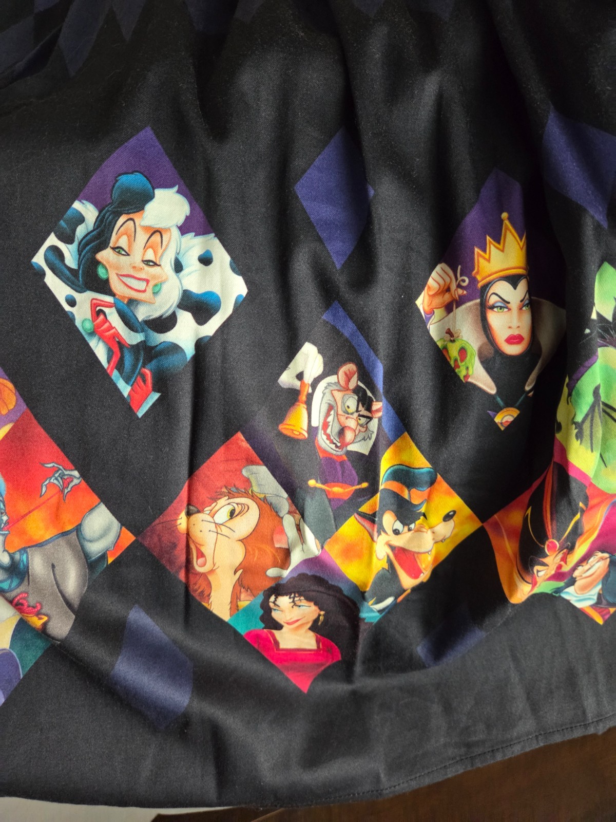 Disney Villain Dress Shop L