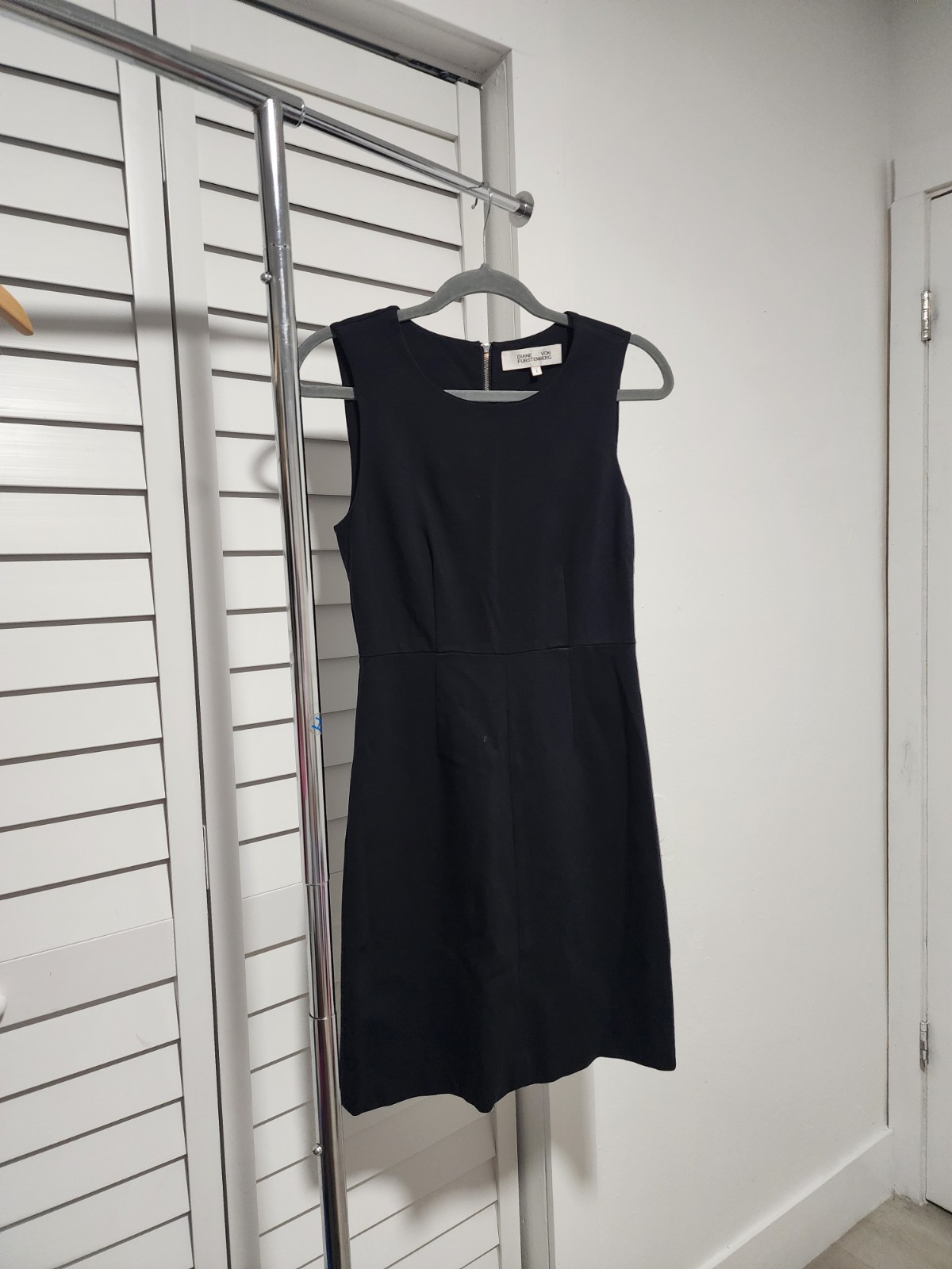 Diane von Furstenberg Black Solid A-Line Round Neck Knee Dress Zip Women 2