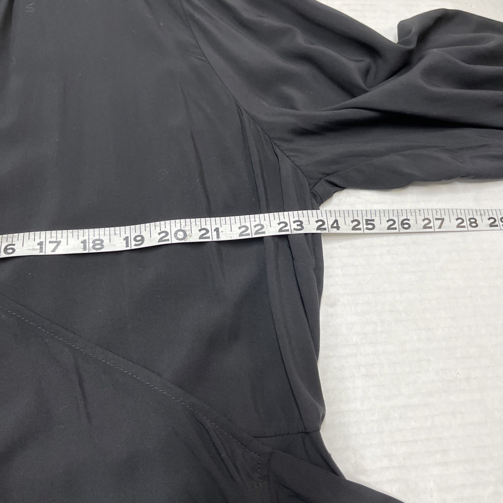 Old Navy Dress Womens XL Black Wrap Midi Lightweight Classic Minimalist Party