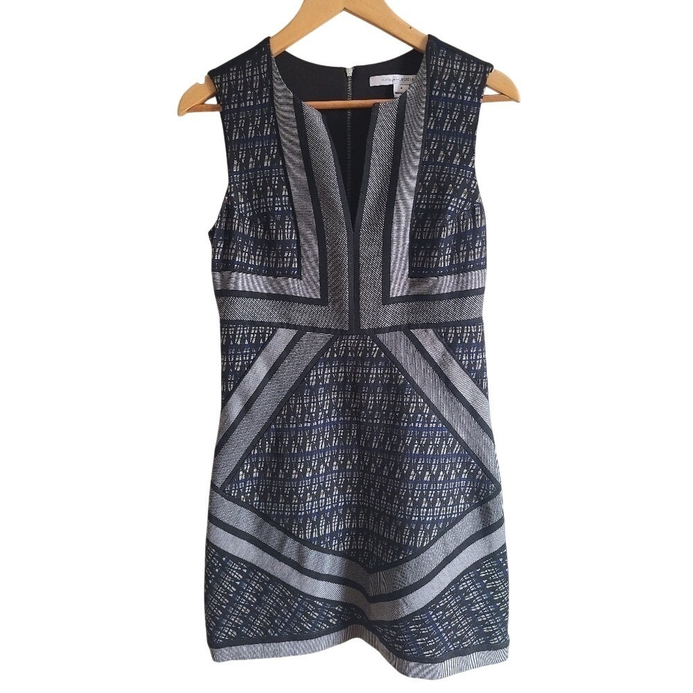 DVF Amanda Grey Sleeveless Geometric Jacquard Mini Sheath Dress 4
