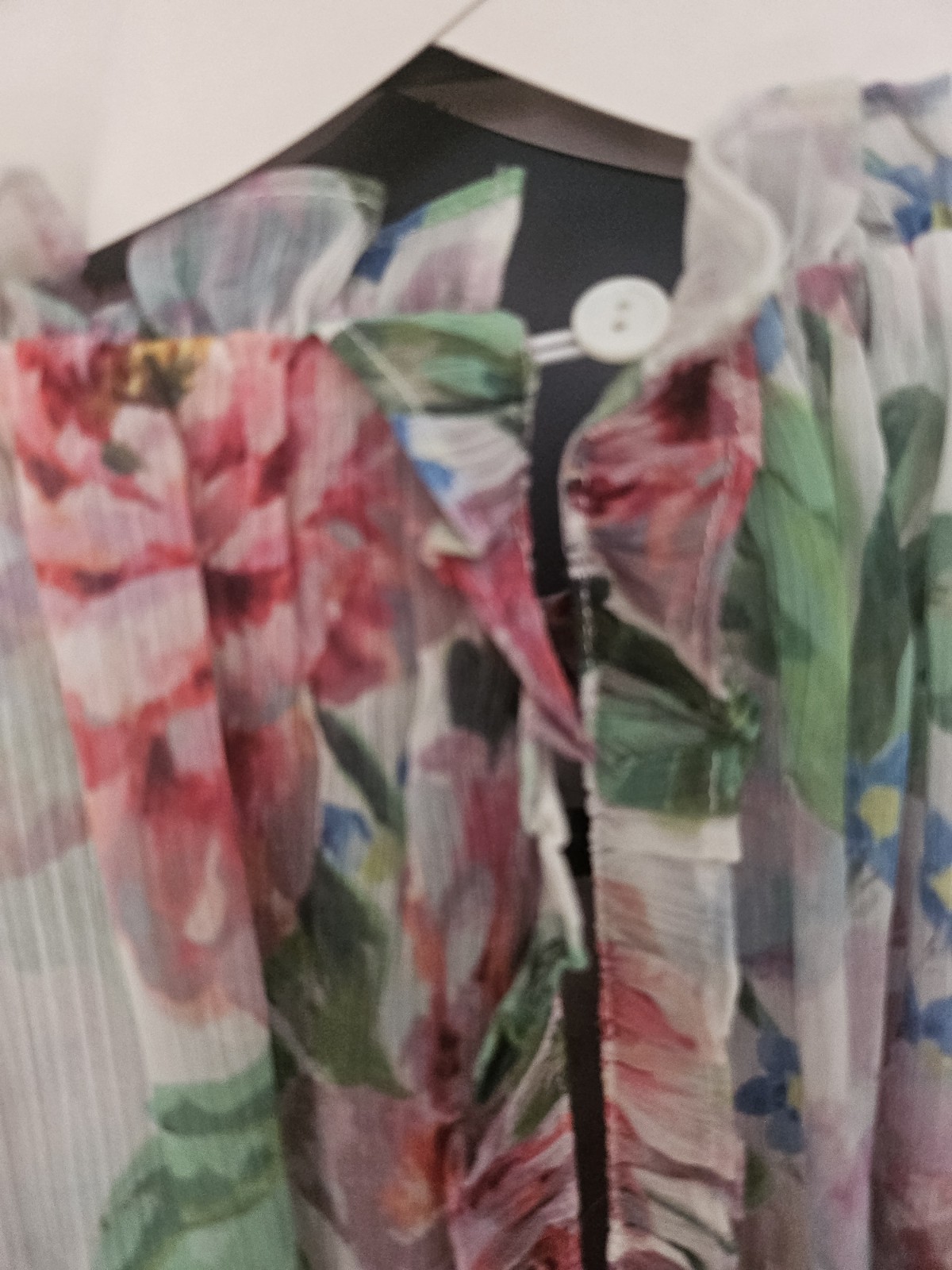 Needle & Thread Ideal Wedding Summer dress.Size UK 14 Floral design.length 145cm