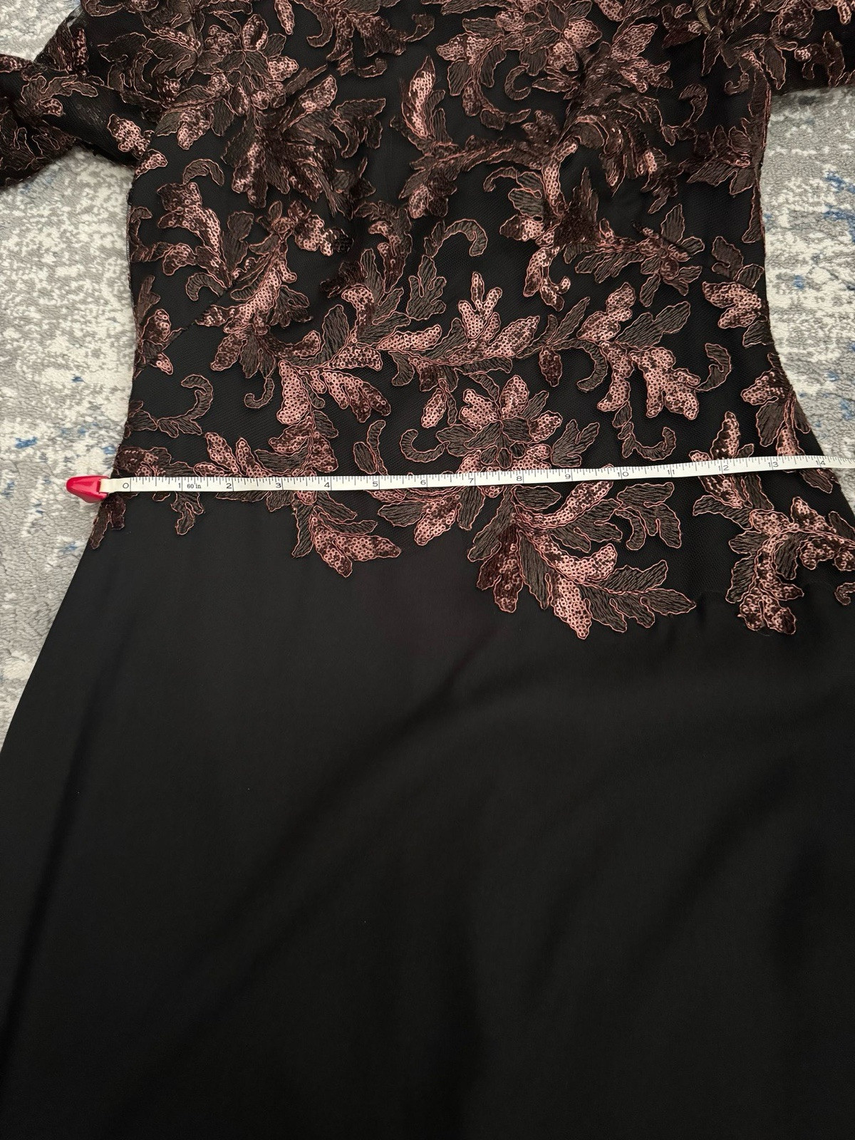 Tadashi Shoji Black Long Sleeve Embroidered Pinkish Sequin Gown Size 2 New