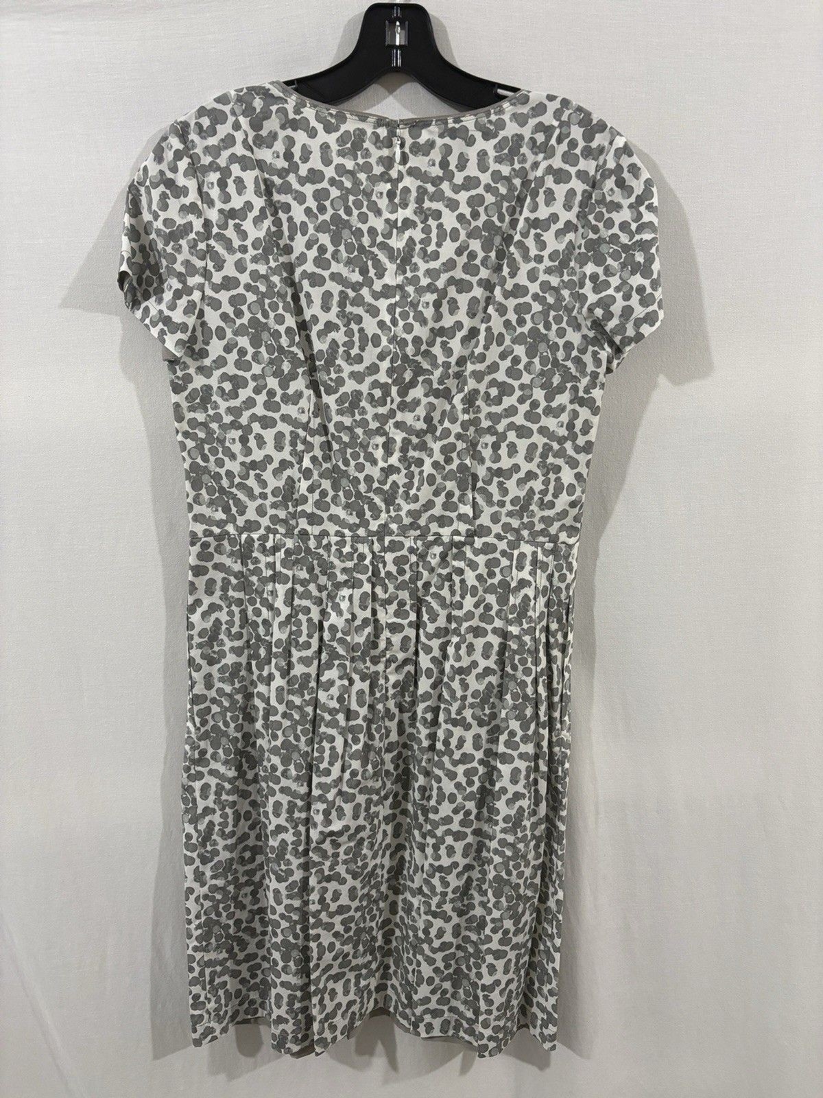 NWT Lafayette 148 New York Rain Multi Animal Print Dot White Gray Dress Size 6