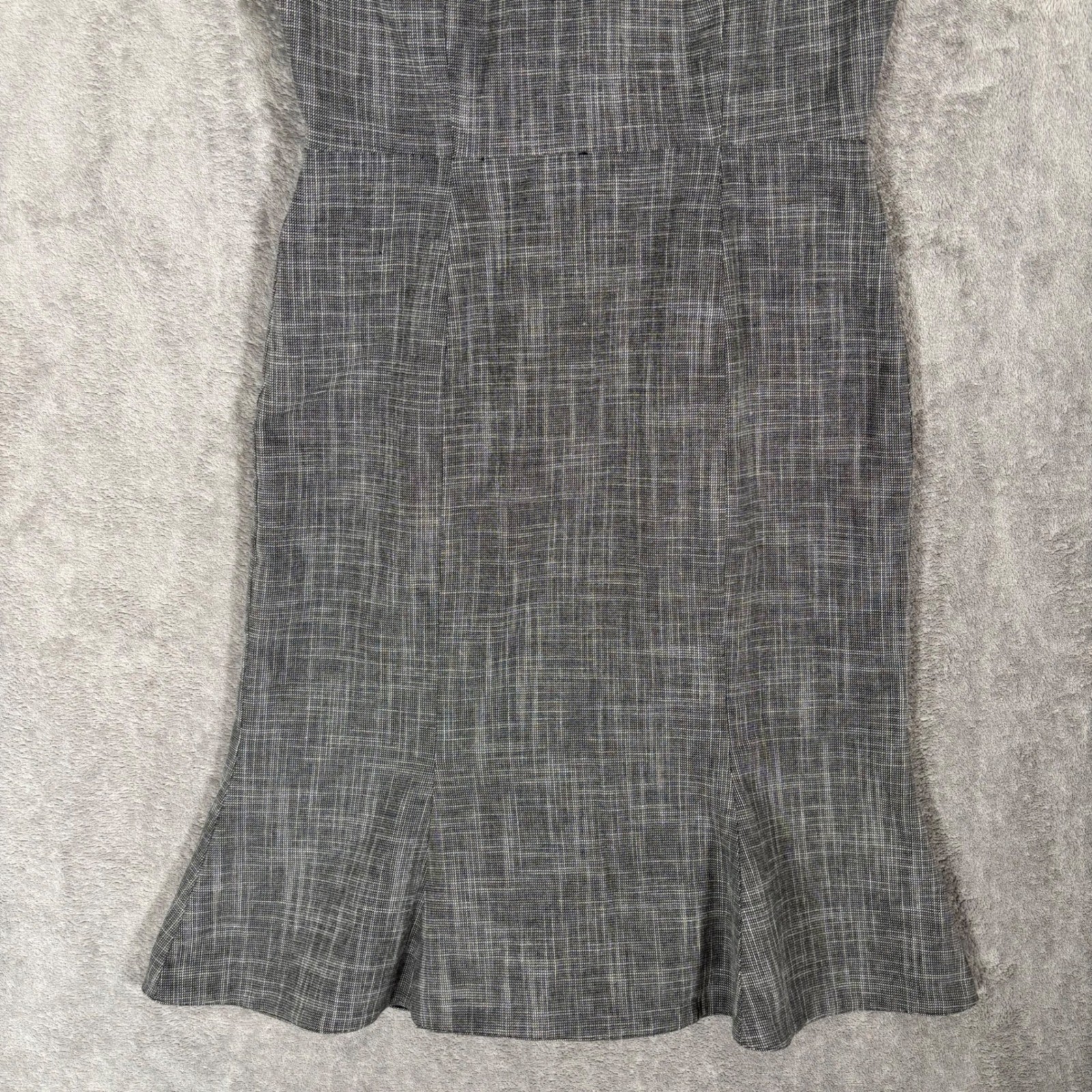 White House Black Market Gray Crosshatch Fit Flare Sheath Dress Size 0 Office