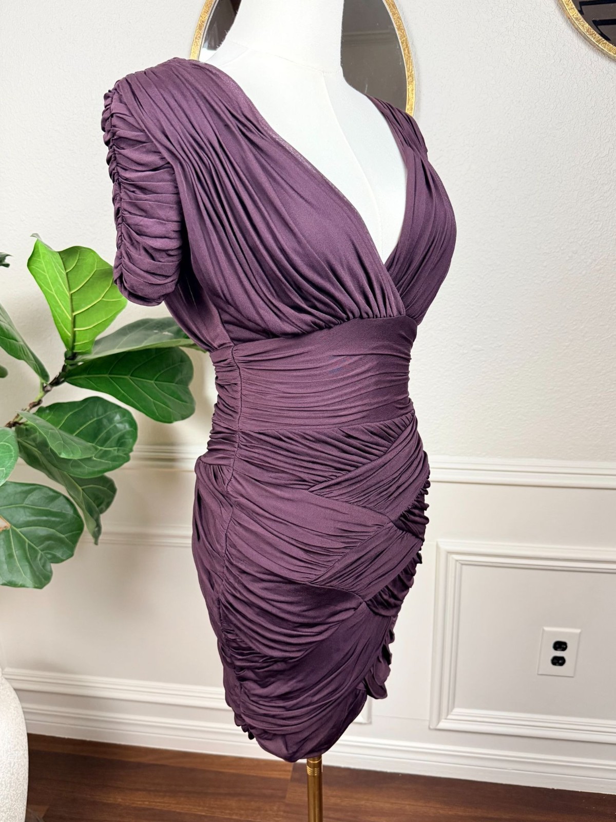 Sultry Elegance Halston Heritage Rich Girl Cocktail Dress | XS | Aubergine