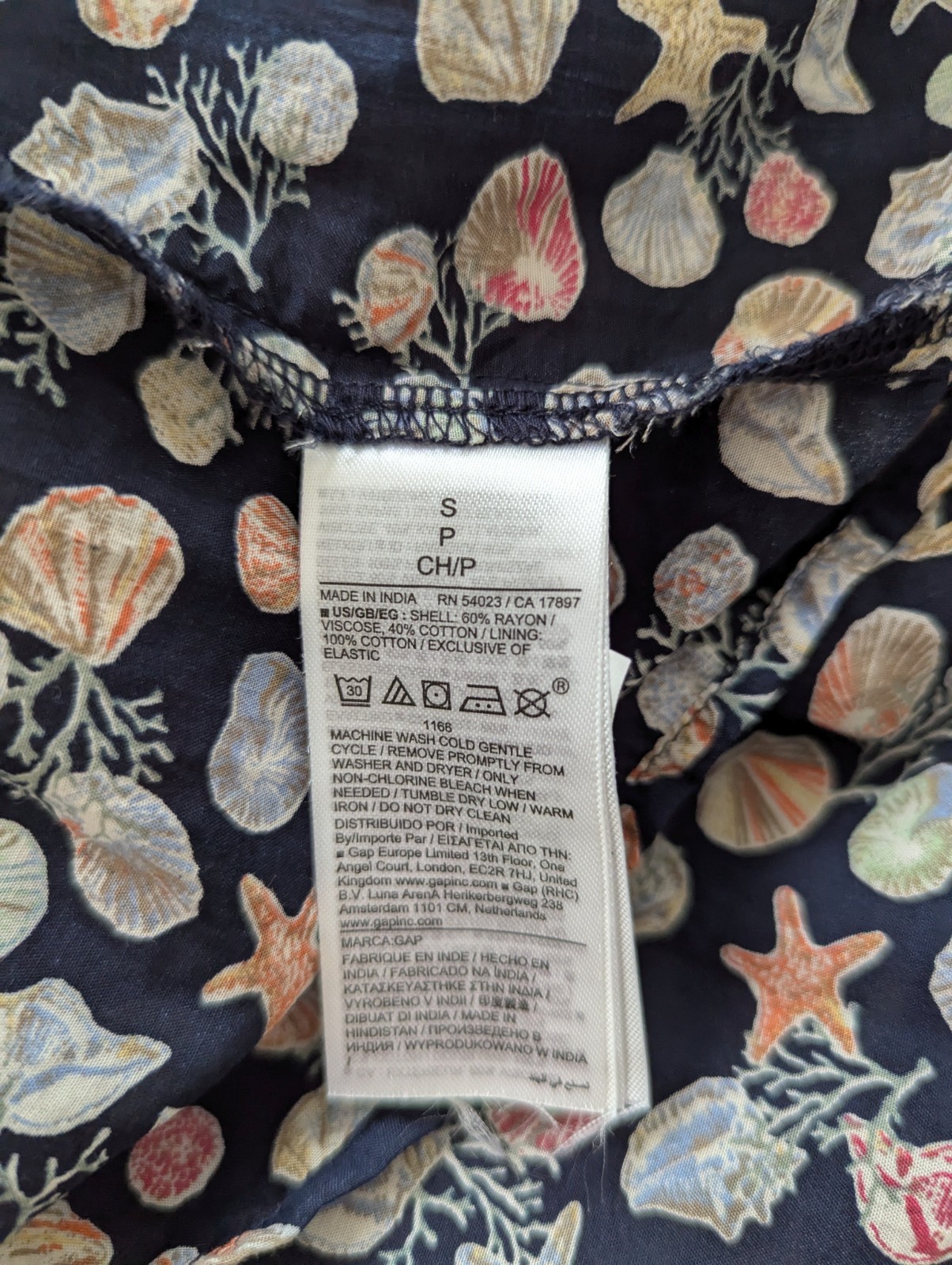 GAP S Maxi Dress Tie Shoulder Shell Print Pockets Rayon Cotton Smocked Back
