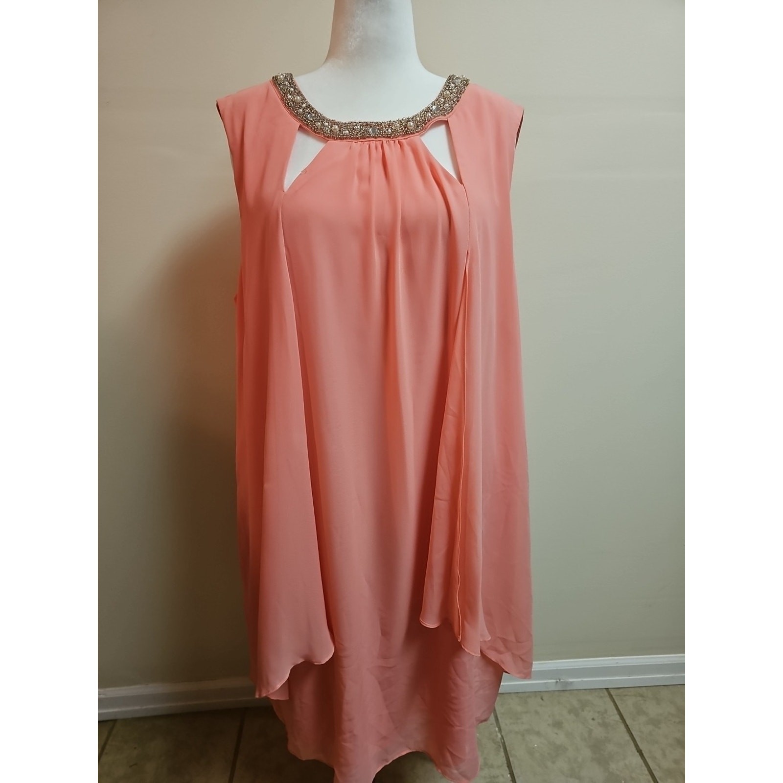 SLNY Womens Light Coral Formal Dress Sheer Overlay Rhinestone Neck SZ 22W