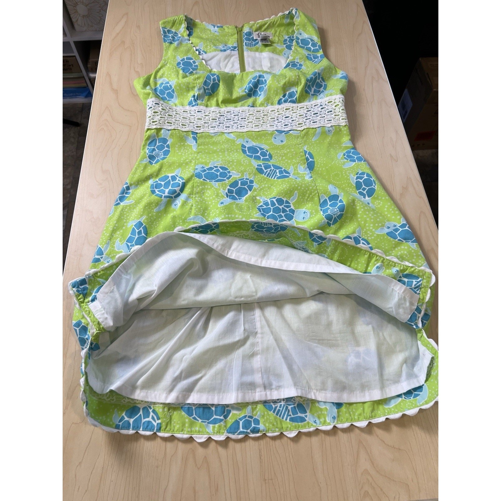 Lilly Pulitzer Dress Sea Turtle Print Lace Trim Details Size 8 Cotton Vintage
