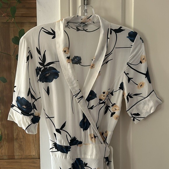 GANNI DALTON CREPE VANILIA KIMONO WRAP DRESS LADIES sz 38