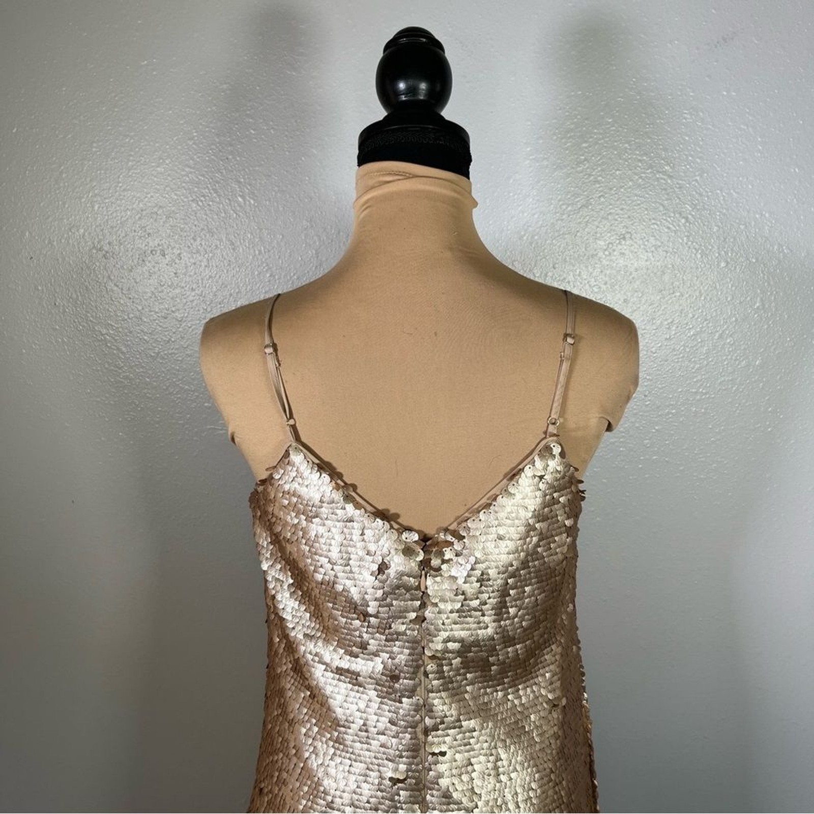 NWT CeCe gold sparkly Sequin Feather Trim sheath Dress 6 Party Glam night out