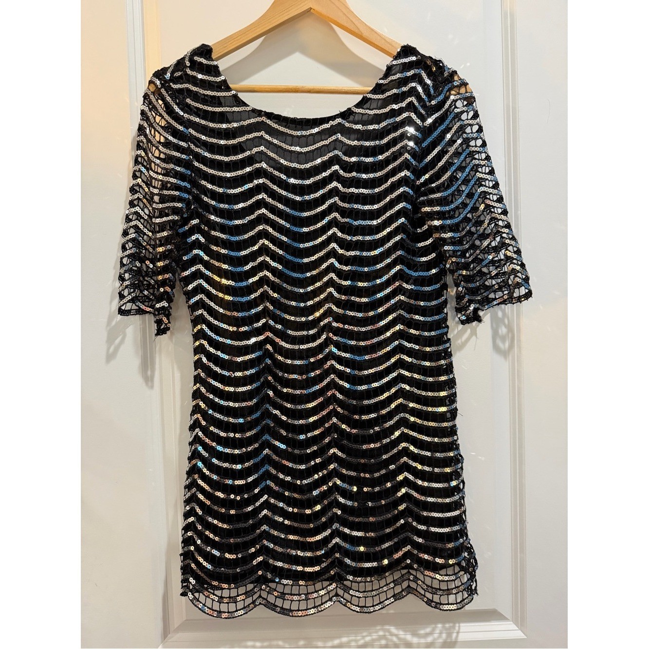 DEAR’GLES Black Sequin Mini Dress Women’s Size 2 Short Sleeve Party Cocktail