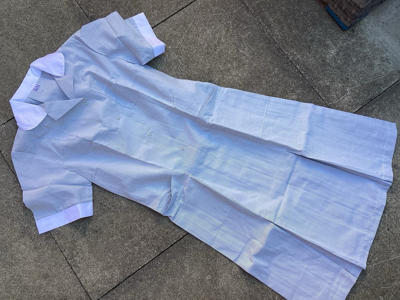 NURSES HEALTHCARE DENTIST DRESS GREY WHITE STRIPE NEW WITH POCKETS 20 COSPLAY