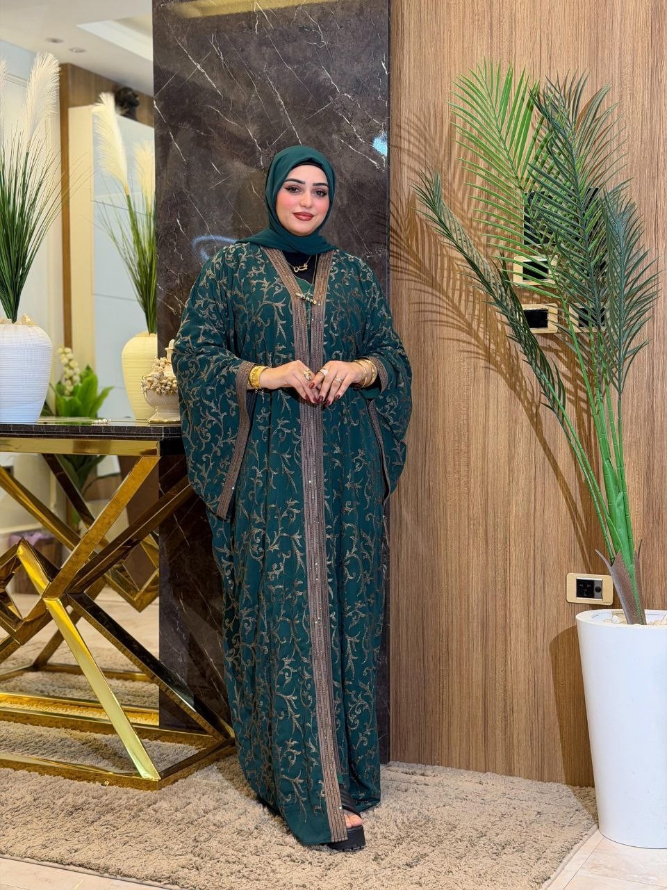 Elegant Two-Piece Abaya Women Chic Modest Islamic Dress, Luxury Fabric free Size