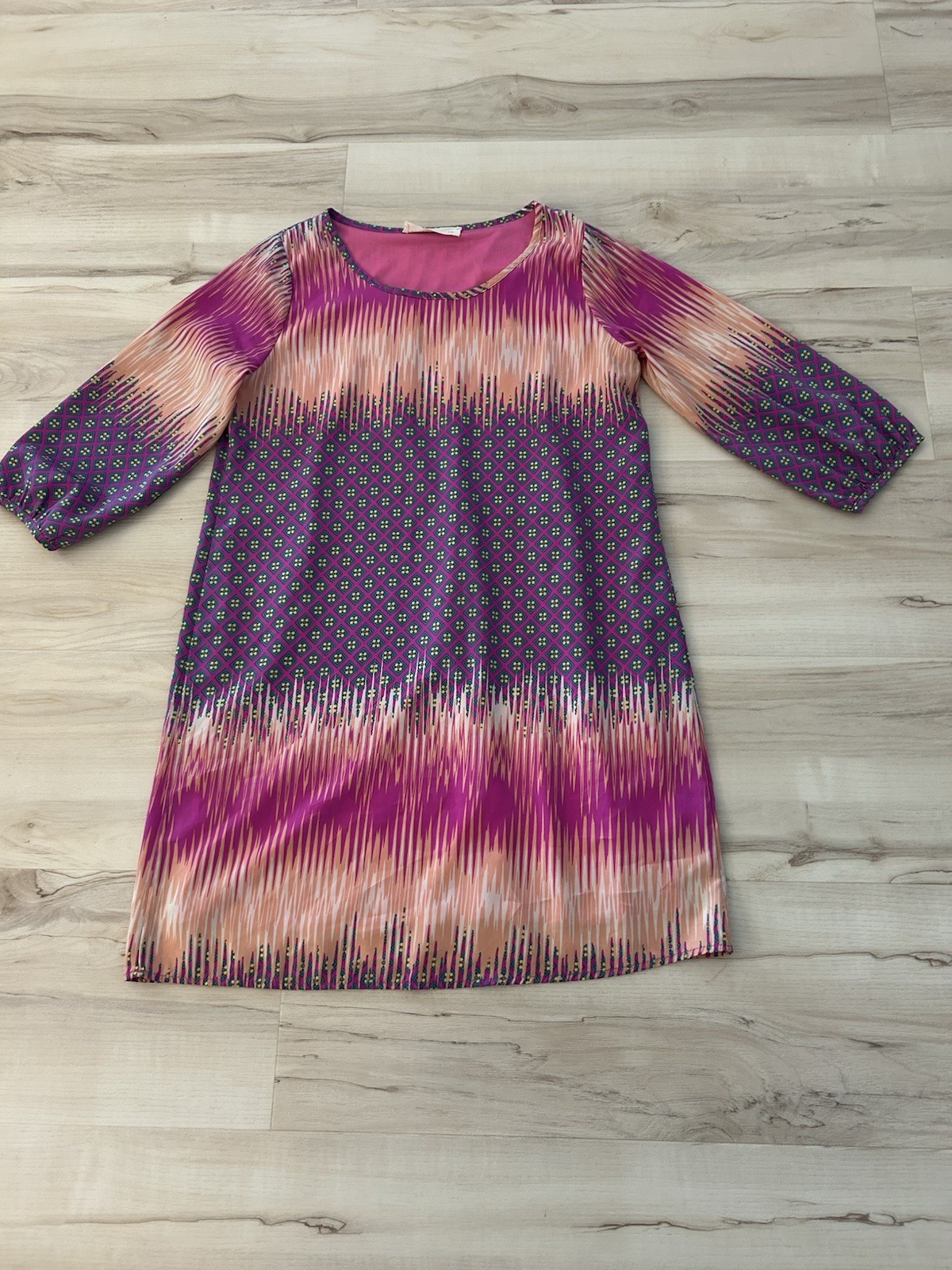 Peach Love Cream Geometric Print Shift Dress Medium Pink Boho 3/4 Sleeve Tribal