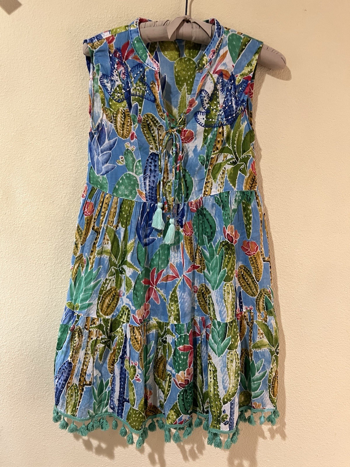Beach Resort Tropical Floral Cactus Print Sundress Tiered Tassels Beaded M/L w6
