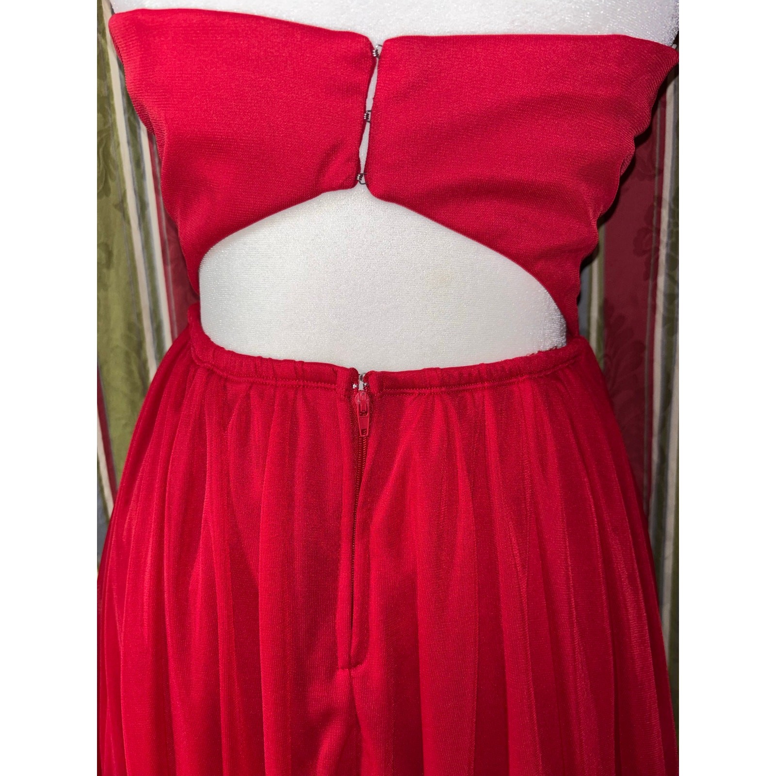 Red Strapless Rhinestone Homecoming Dress Fit & Flare Party Dress Size 7 (S)