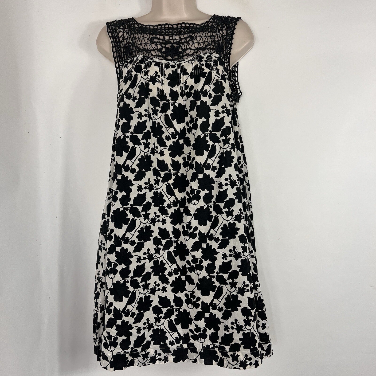 Julie Dress Women’s Small Sleeveless Shift Black White Floral Sundress Pockets