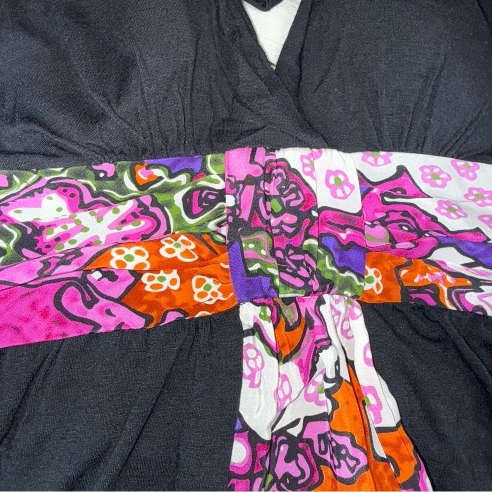 SINGLE DRESS NWT Black Halter Dress with 100% Silk Multicolor Accent Size Medium