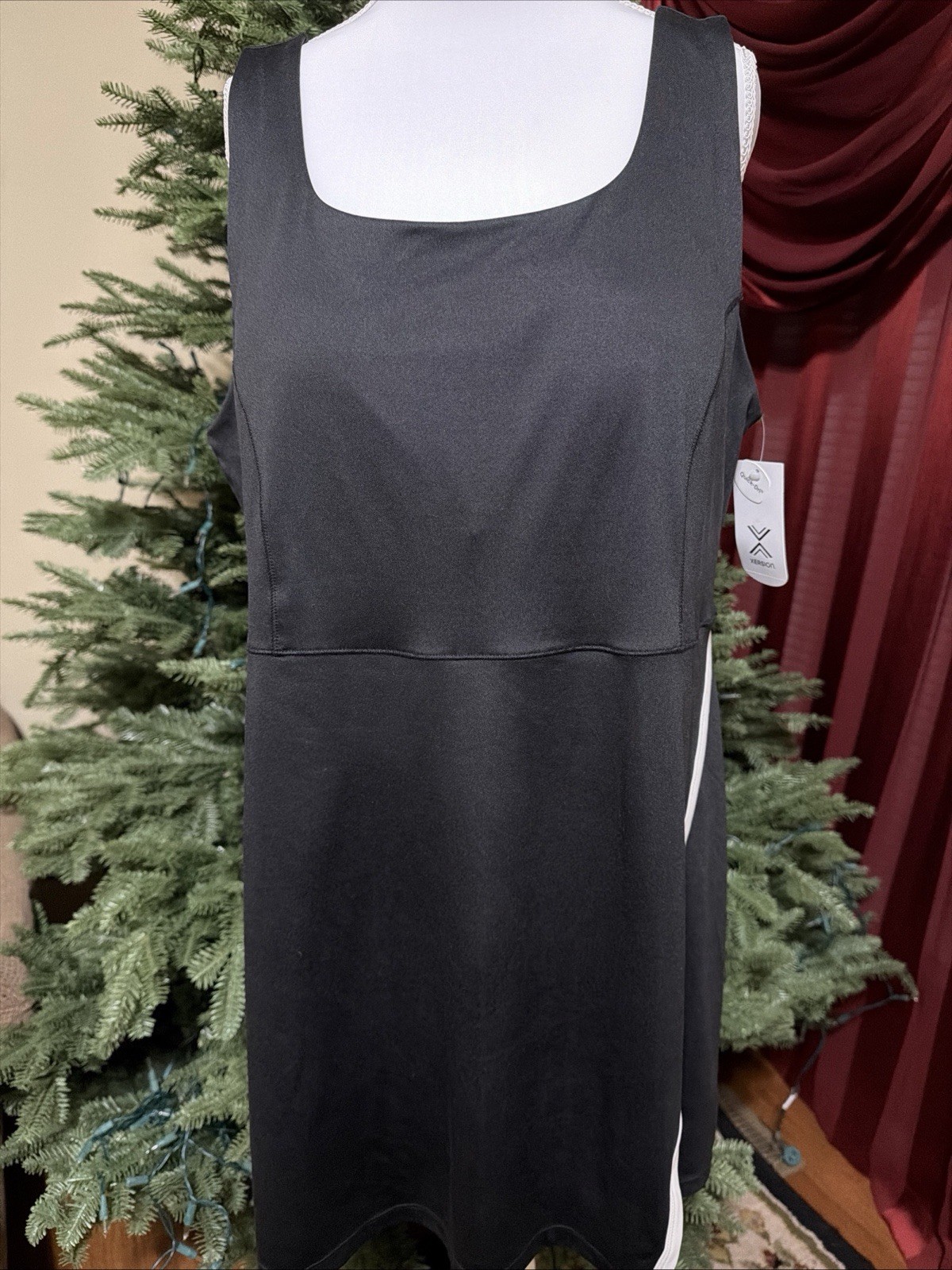 NWT Xersion Womens EverUltra-Lite Regular Fit Dress Size 2X Black/White MSRP $55