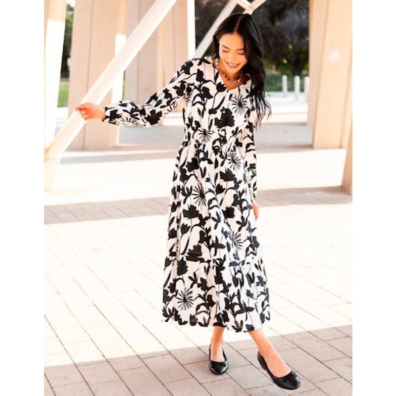 Sweet Salt Midi Summer Black and White Floral Dress Large