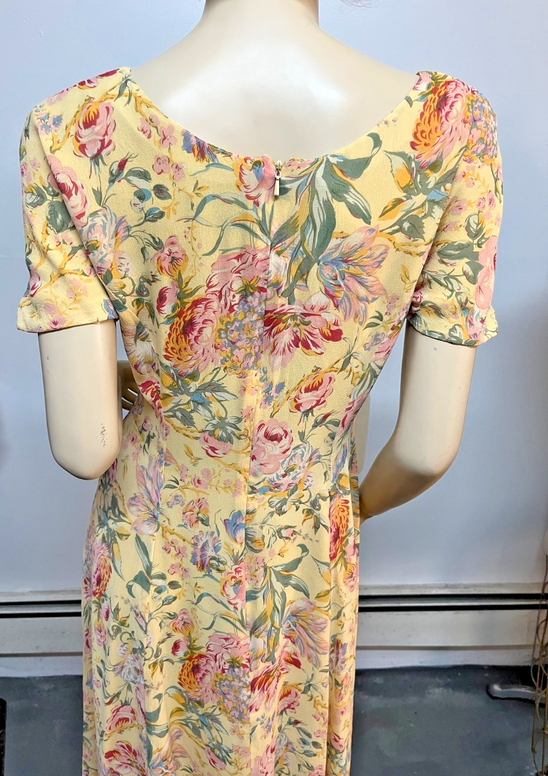 Vintage J Peterman April in Paris Silk Dress Size 4 Bust 34-35