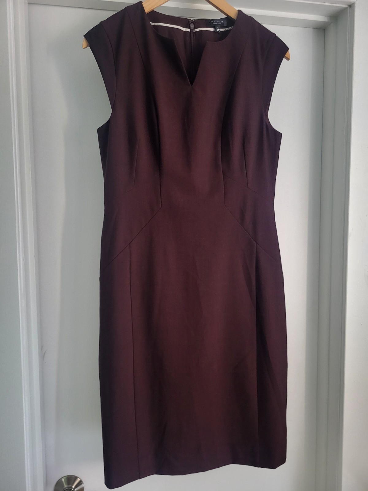 THE LIMITED Collection Sheath Dress Work Professional Burgundy Maroon Sz 6 EUC