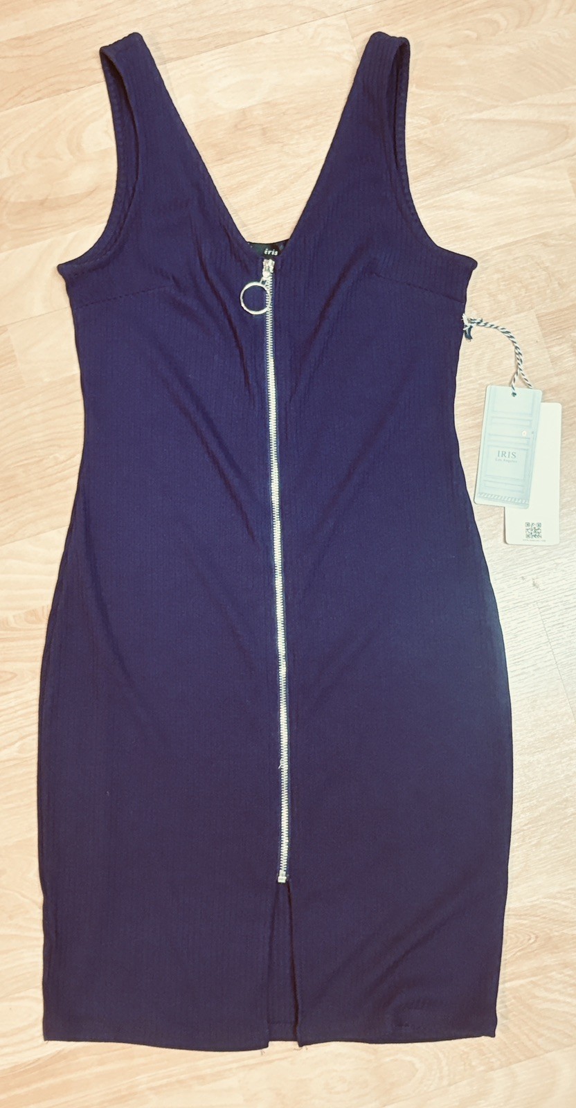 iris Dress Plum Purple LARGE NEW