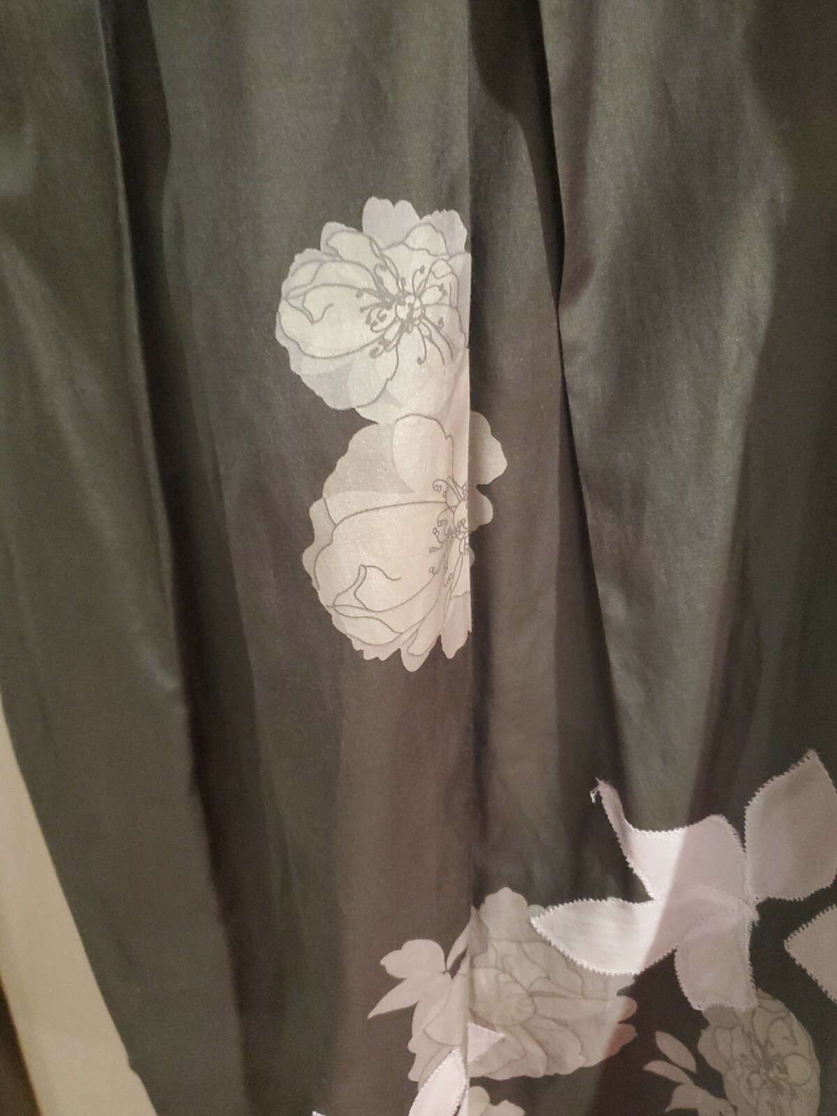 GAP Silk Blend Strapless Dress Box Pleats Slate Gray Applique pink Flowers Sz 4