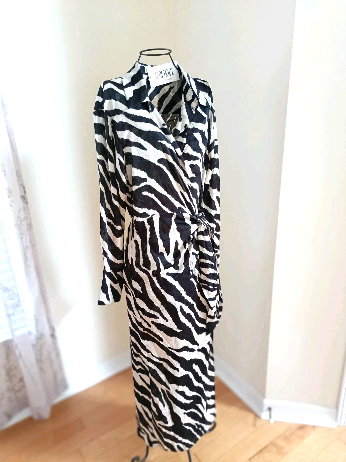 NWT 12th Tribe Wrap Maxi Dress Collared Zibra Print Long Sleeve M Cream Black