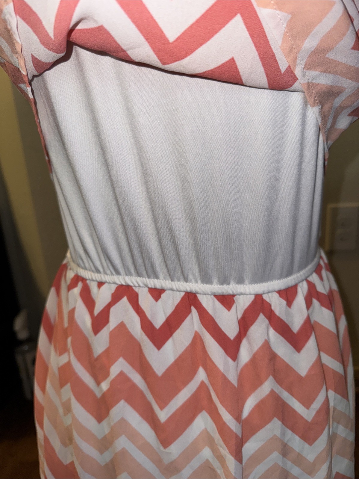 Cloud Sky 100% Polyester Sleeveless Chevron Pattern Peach & White Small Sundress