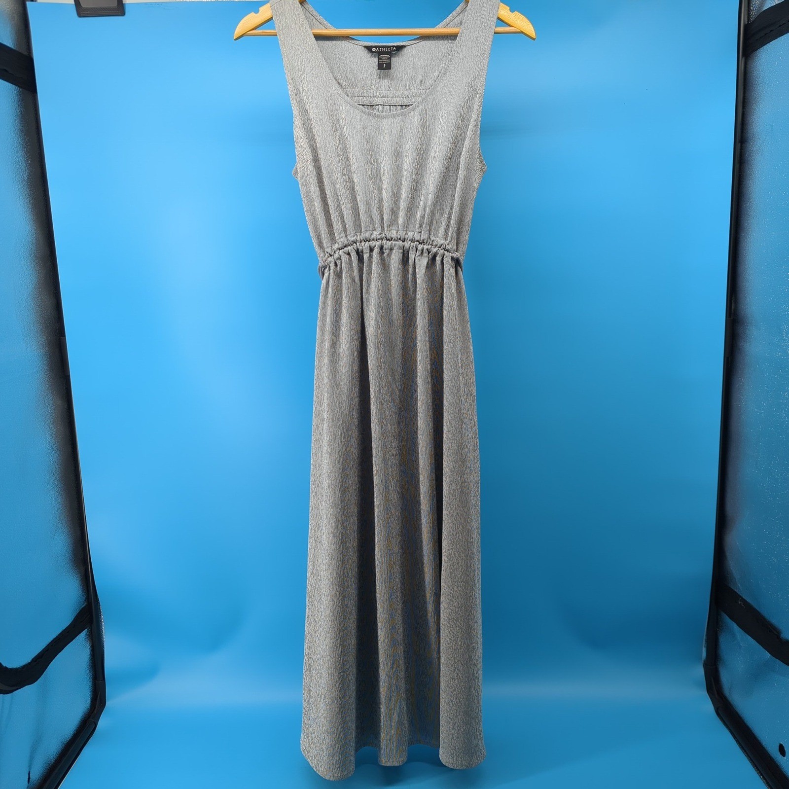Athleta Grey White Micro Stripe Sleeveless Maxi Dress Small 601555-00 SU23