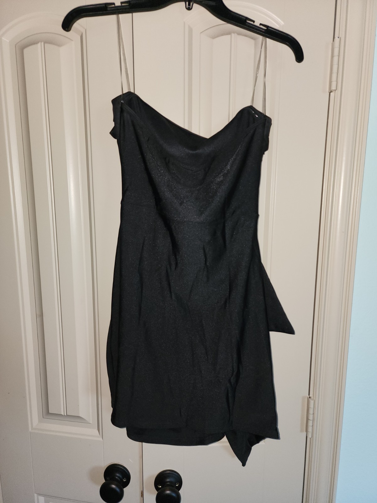 Windsor Women’s M Black Solid Side Slit Ruffle Strapless Mini Dress