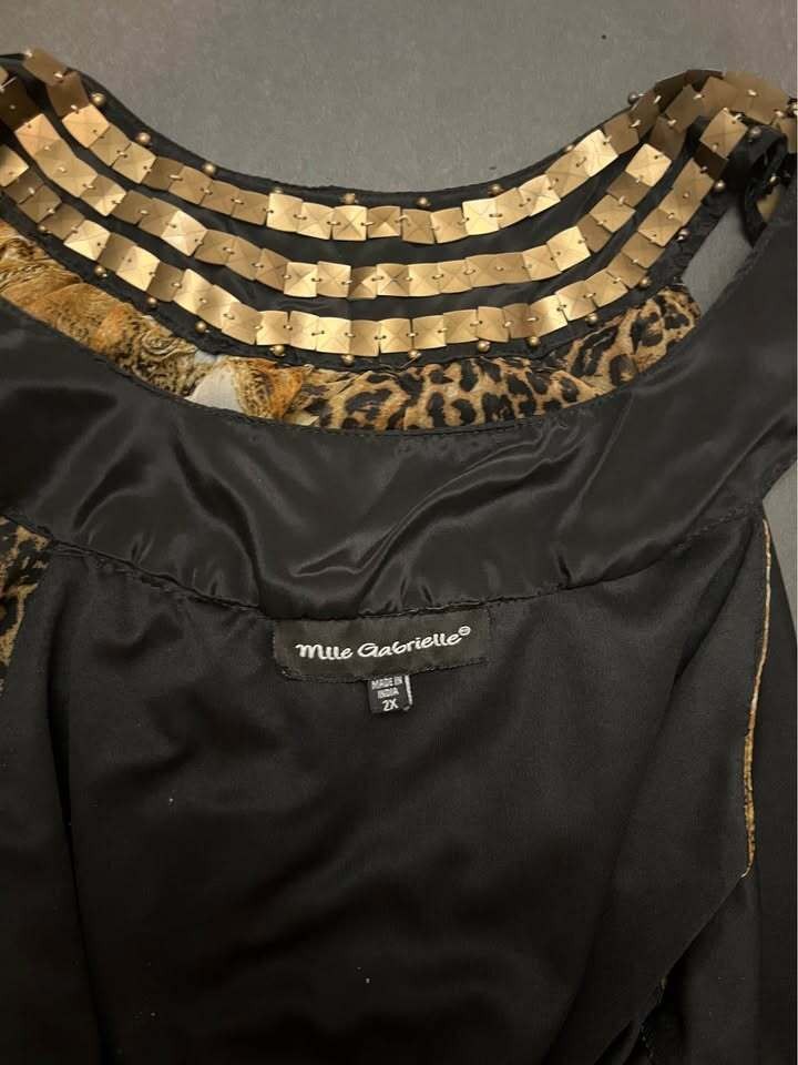 Leopard Print Embellished Neckline Midi Dress