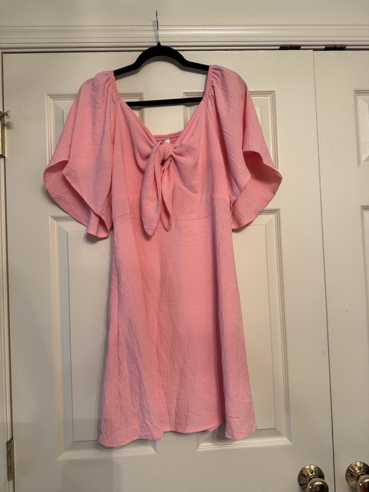 NWT Pink Tie Front Smocked Back Flutter Sleeve Mini Dress – Women’s Size M