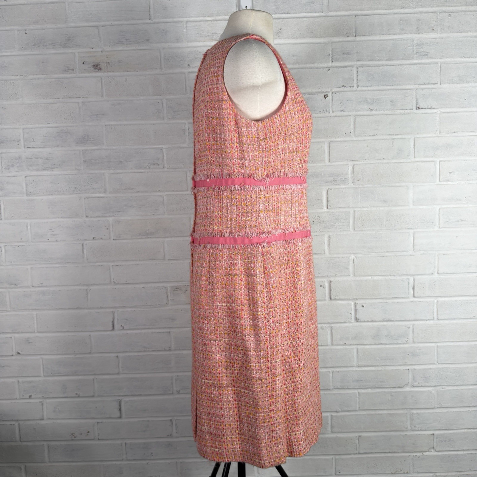 Donna Morgan Petite Sheath Dress Size 12 Pink Boucle Tweed Sleeveless Y2K New