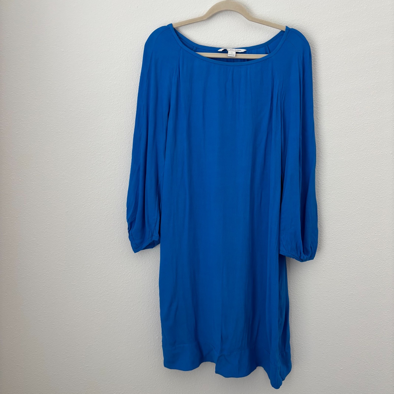Diane von Furstenberg Dress Women’s 14 Blue Crepe Shift 3/4 Sleeve Minimalist