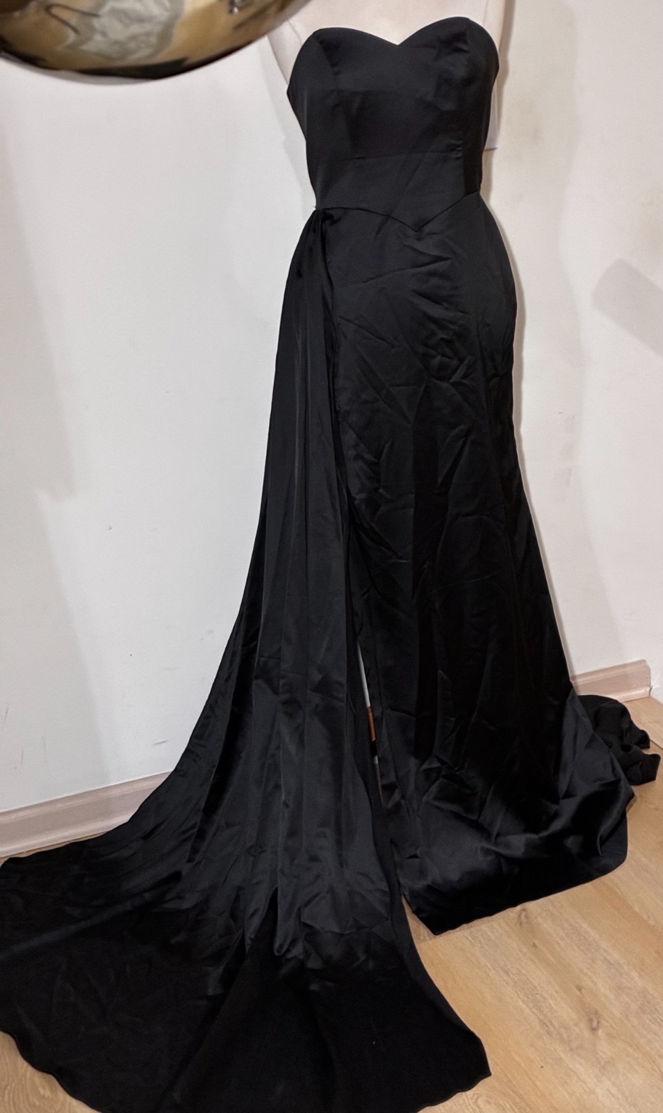 ChicSew-Strapless S’Hrt Lux Satin Drape Panel Gown(Black)-Sz 8 – MRSP $285