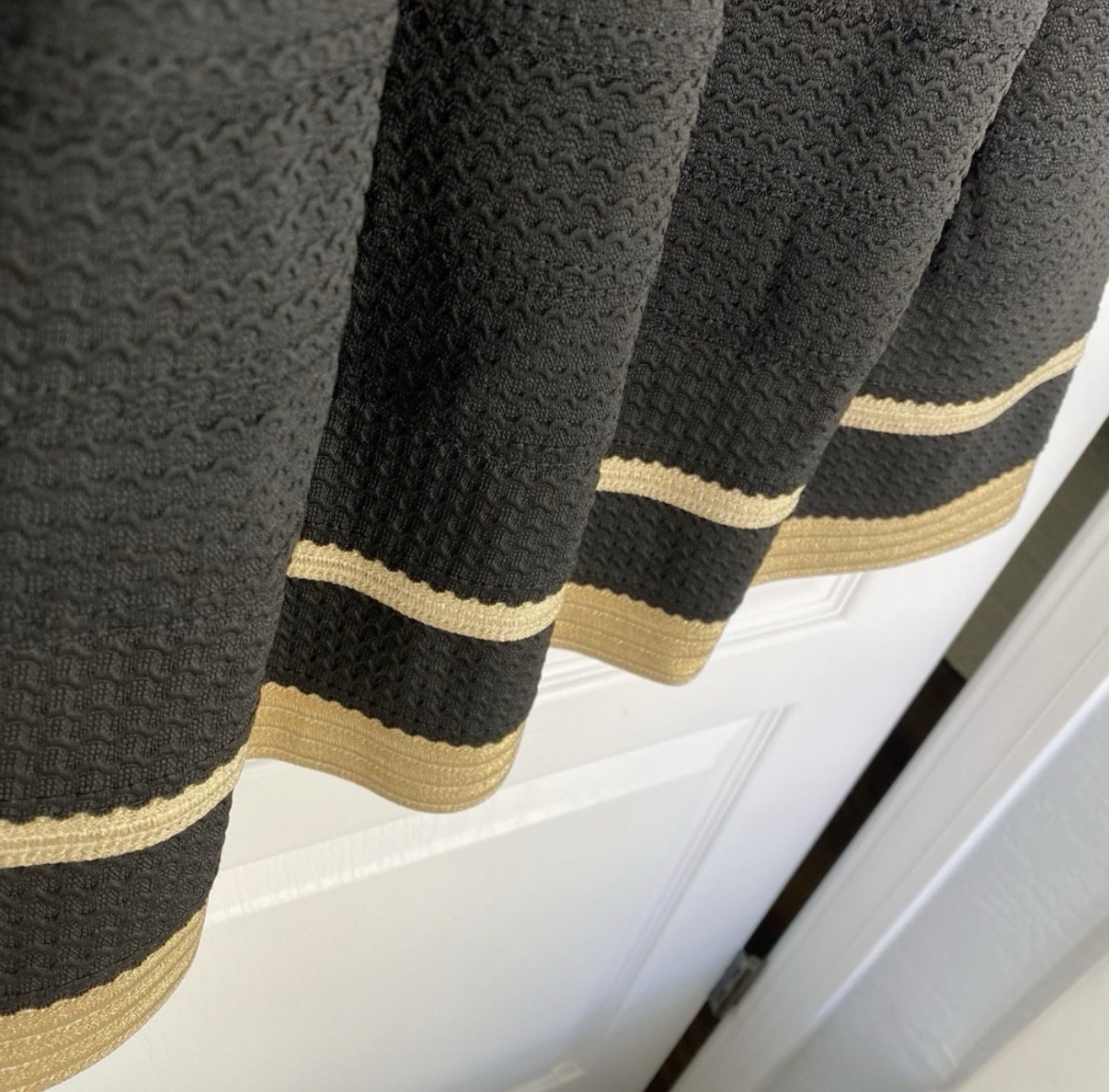 Choklate Black/Gold Fit & Flare Short Dress Sheer Mesh Yoke Pleated Zip Size S